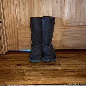 Size 6 gray UGGS